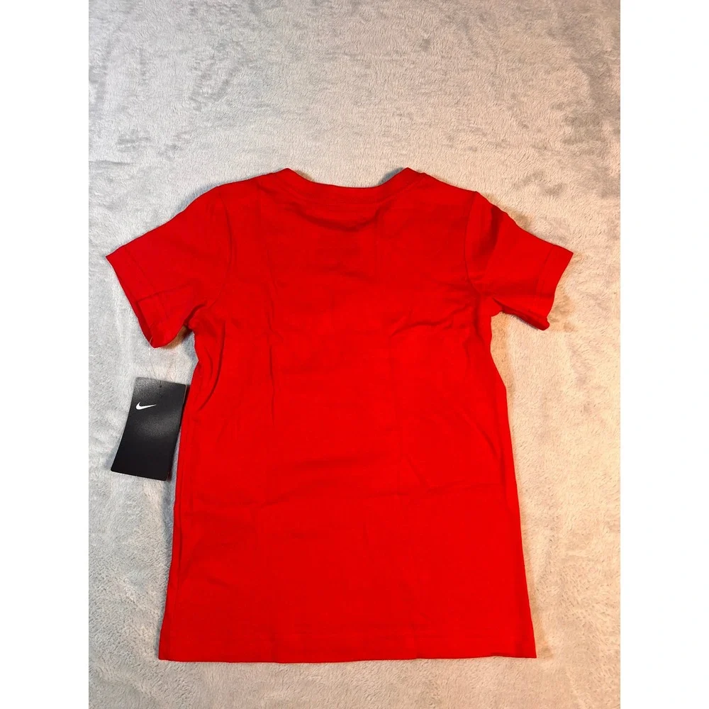 Nike USA Graphic T-Shirt Boys Size 6 Red White Blue Gold‎ Patriotic